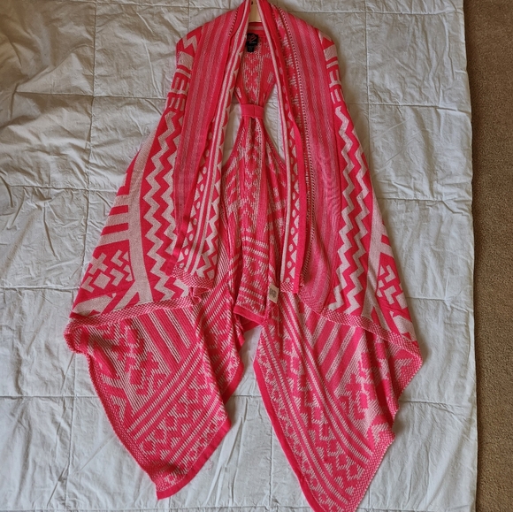 Bebe Sweater - Picture 2 of 3